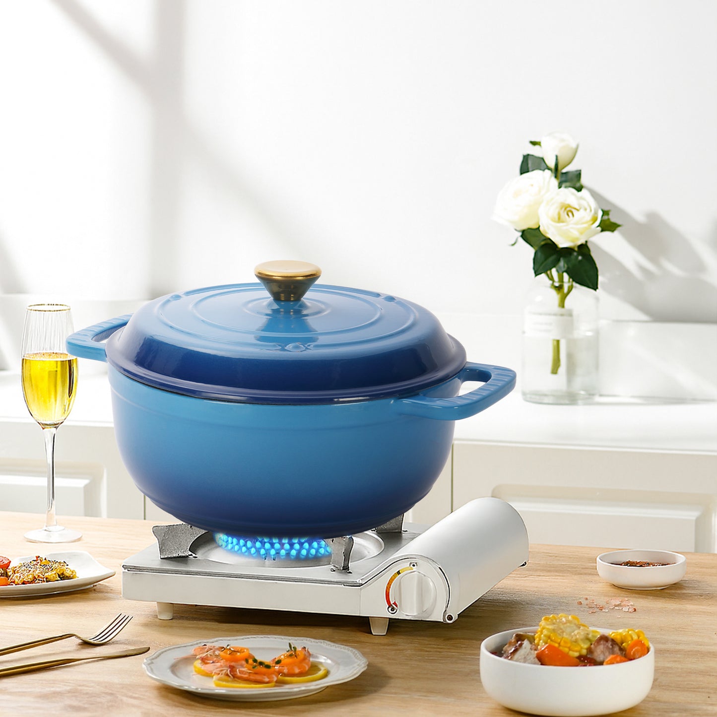 Cast iron 6QT cooking pot - Gradient blue - Includes two silicone gloves - Enamel pot
