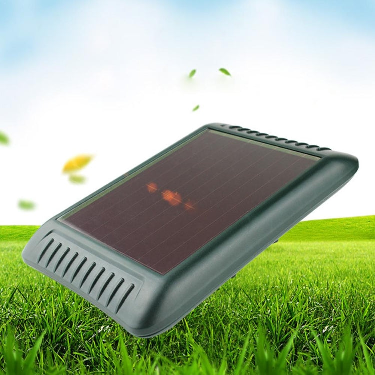 Outdoor Solar Animal Repeller Ultrasonic Vibration Multi-functional Snake Repeller, Solar Animal Repeller