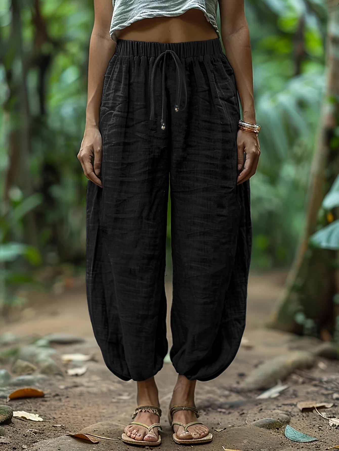 Spring/Summer New Women's Casual Lantern Pants with Elastic Drawstring Waist, Patch Pockets, Loose Fit, Cropped Length