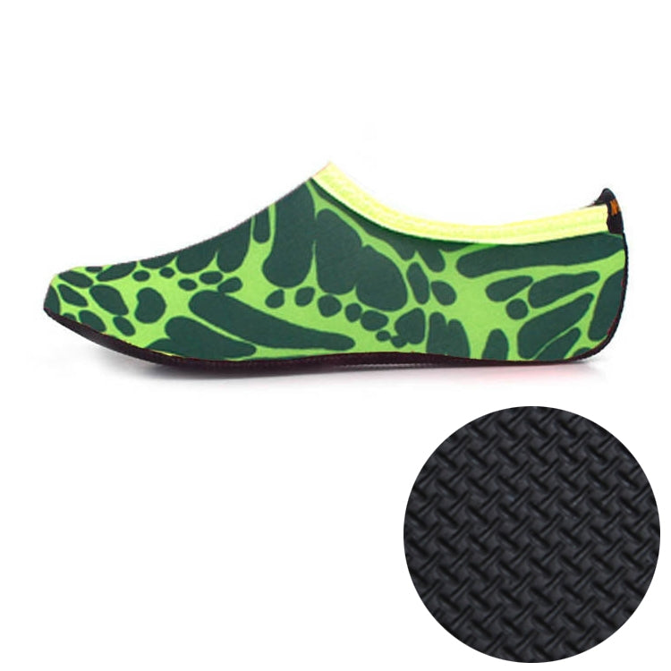 3mm Non-slip Rubber Embossing Texture Sole Figured Diving Shoes and Socks, One Pair, XXXS, XXS, XS, S, M, L