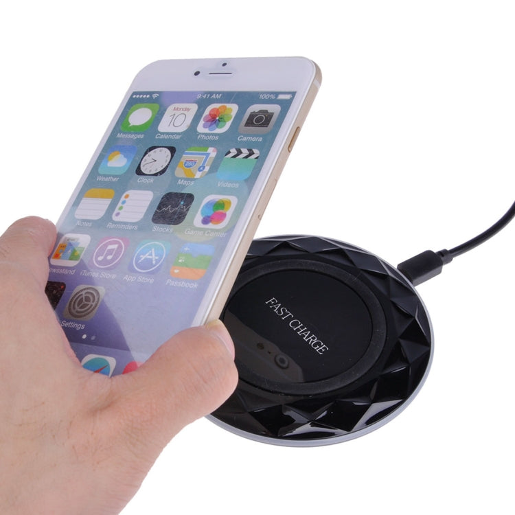 DC5V Input Diamond Qi Standard Fast Charging Wireless Charger, Cable Length: 1m, DC5V, DC5V Black