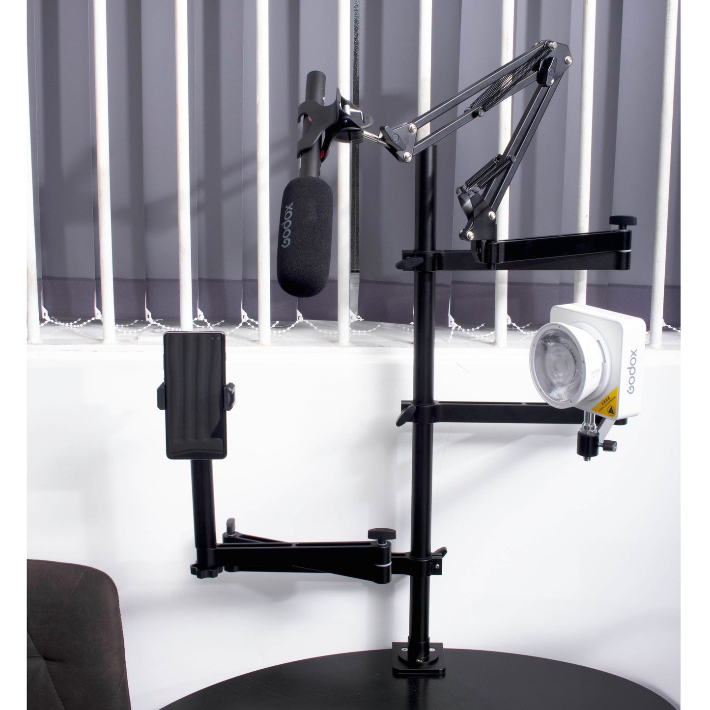 Table Stand Gear Tree with Three Arms