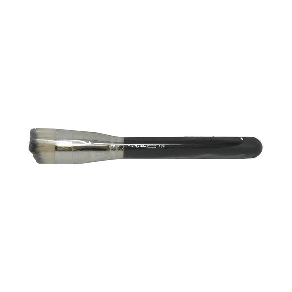 MAC Brush - 170 Synthetic Rounded Slant Foundation