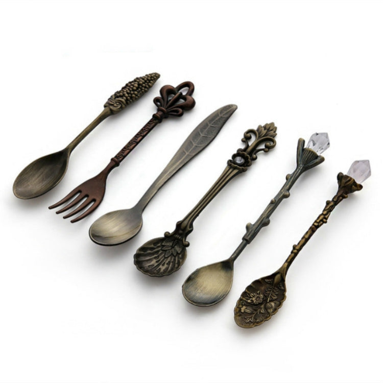 6pcs / Set Vintage Mini Coffee Spoons Suit Royal Style Metal Carved Coffee Fruit Cutler Dessert Flatware Kitchen Tools, Gold, Red Bronze, Antique Bronze（With Red Fork）, Antique Bronze（With Antique Fork）, Silver