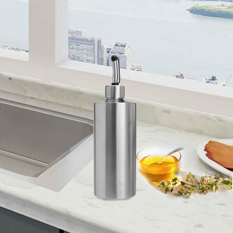 Cylindrical Seasoning Bottle Stainless Steel Oil Pot, 250 ml, 350 ml, 550 ml