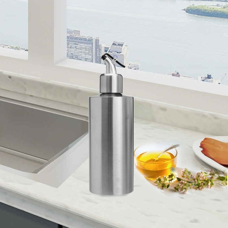 Cylindrical Seasoning Bottle Stainless Steel Oil Pot, 250 ml, 350 ml, 550 ml