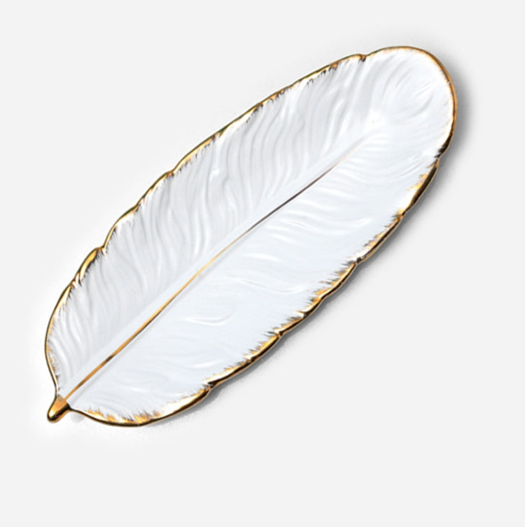 Phnom Penh Ceramic Dessert Plate Feather Plate Banana Leaf Fruit Dried Fruit Storage Tray, Size:, Large （Bright Emerald), Small (Bright Emerald), Large (Bright Peach Pink), Small (Bright Peach Pink), Large (Matt Black), Small (Matte  Black)            ...