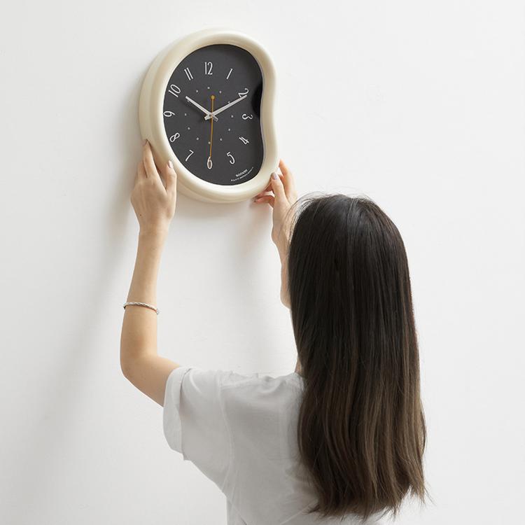 wozoom Living Room Modern Art Wall Clock Minimalist Cream Style Silent Decorative Clock, Flat Black, Framed Cream White, Framed Cream Brown, Framed Black, Dust-proof Cream White, Dust-proof Cream Brown, Dust-proof Black
