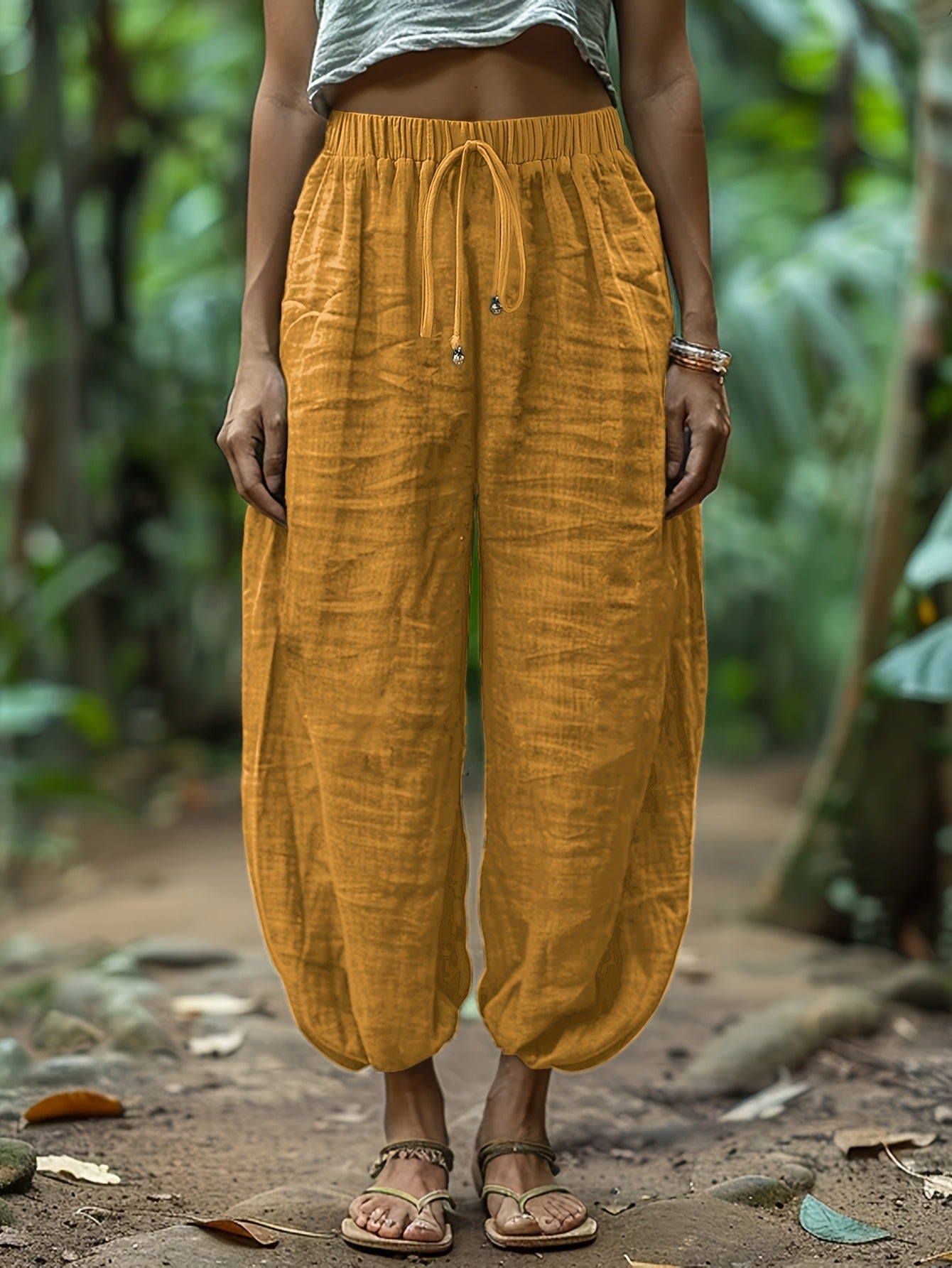 Spring/Summer New Women's Casual Lantern Pants with Elastic Drawstring Waist, Patch Pockets, Loose Fit, Cropped Length