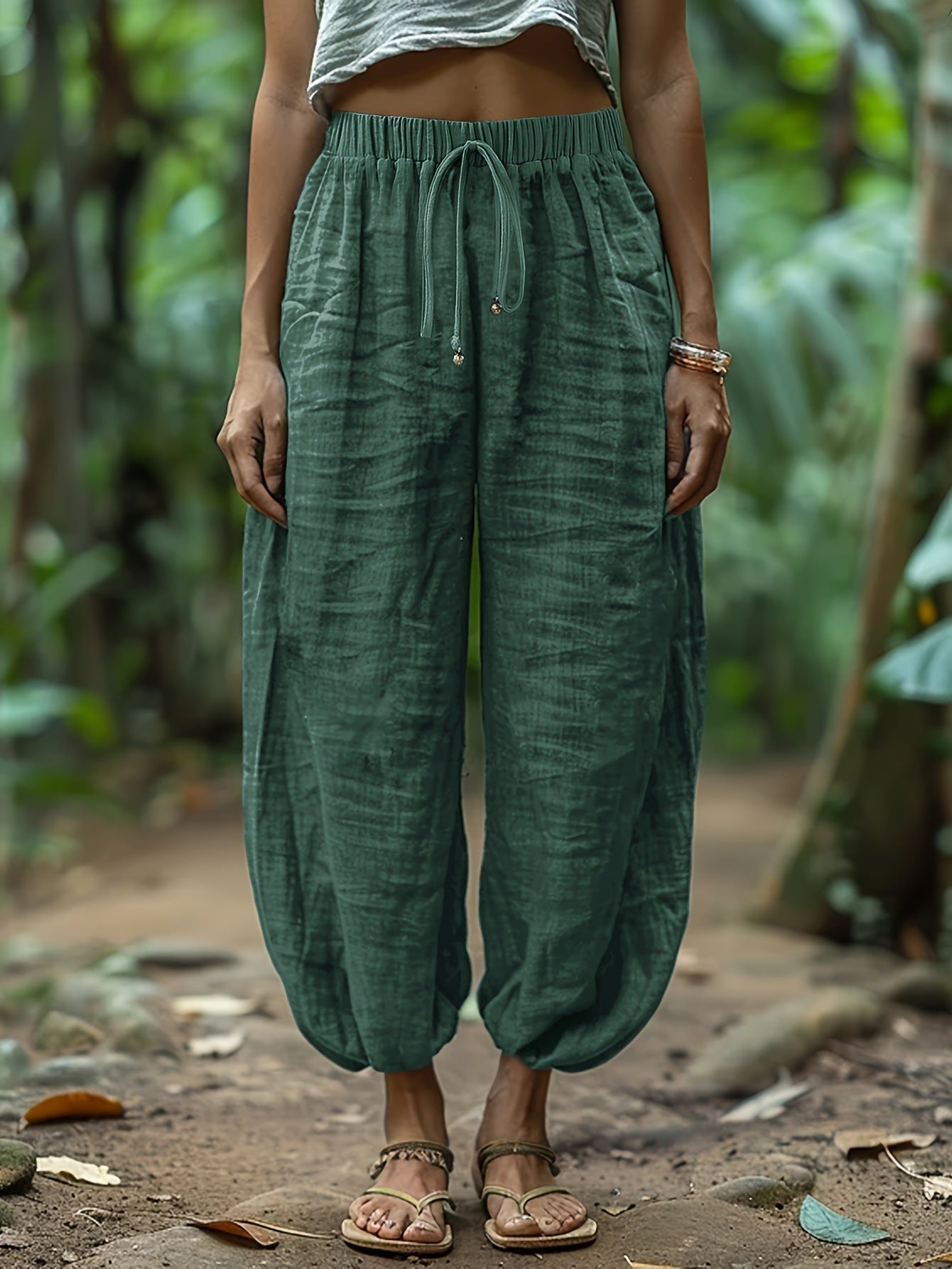 Spring/Summer New Women's Casual Lantern Pants with Elastic Drawstring Waist, Patch Pockets, Loose Fit, Cropped Length