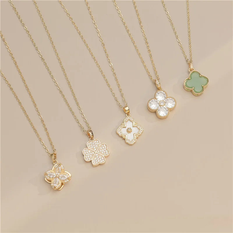 Cross-Border Wholesale Copper Necklace Cross Flower Accessible Luxury Fashion Clavicle Chain 18K Gold Zircon with Diamond Zircon Necklace