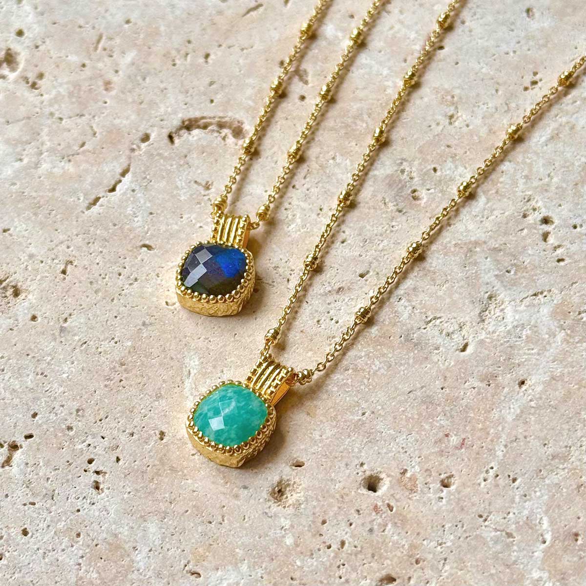 Tetra Square Gemstone Pendant with Labradorite